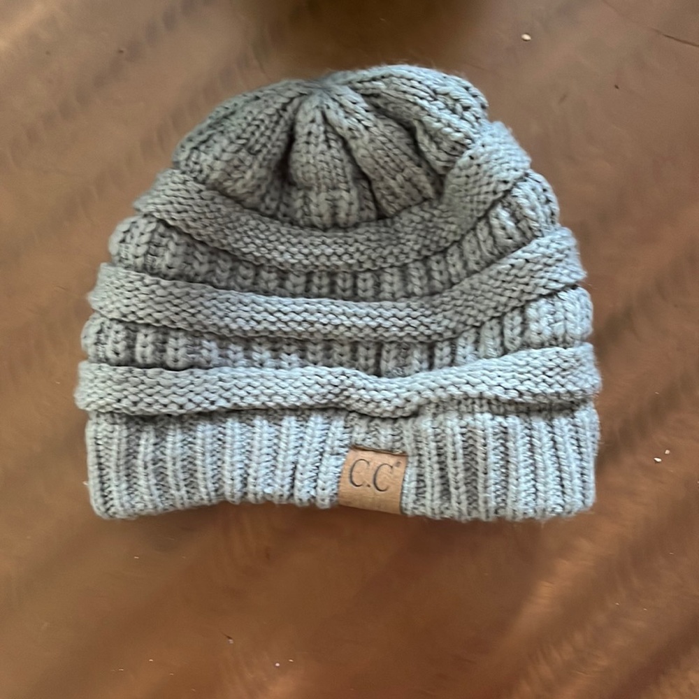 Women’s winter hat